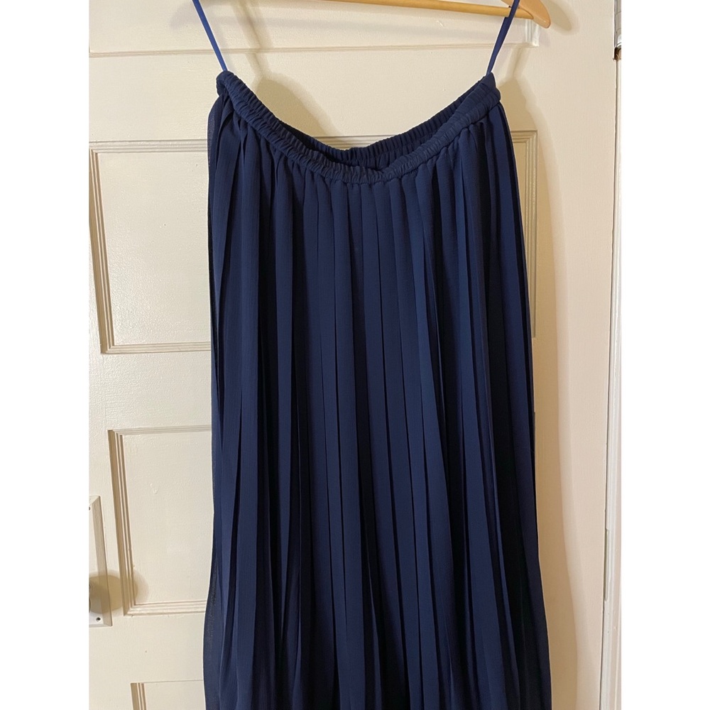 Uniqlo midi skirt